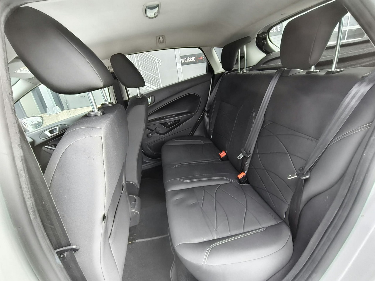 Ford Fiesta - obrazek 16