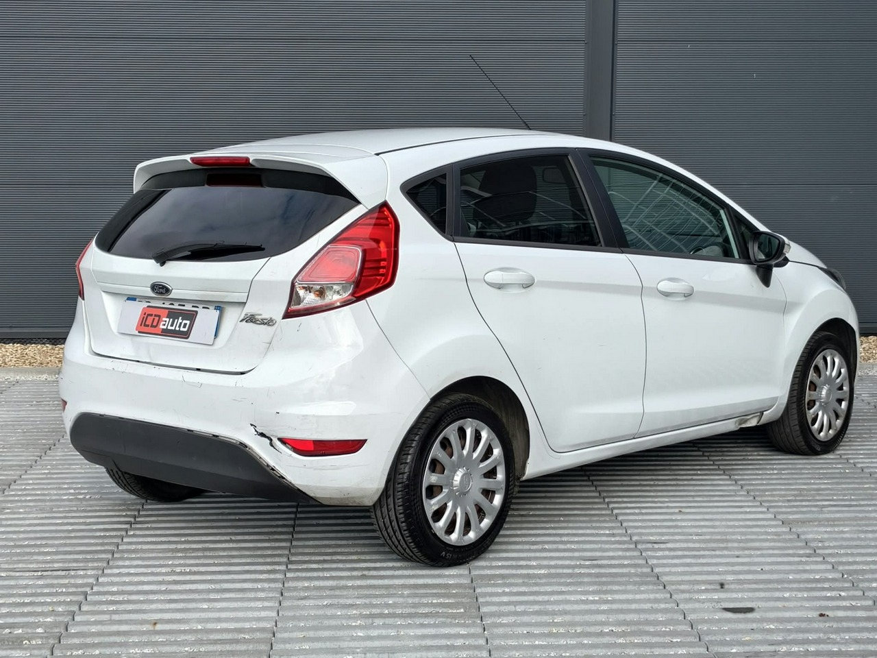 Ford Fiesta - obrazek 7