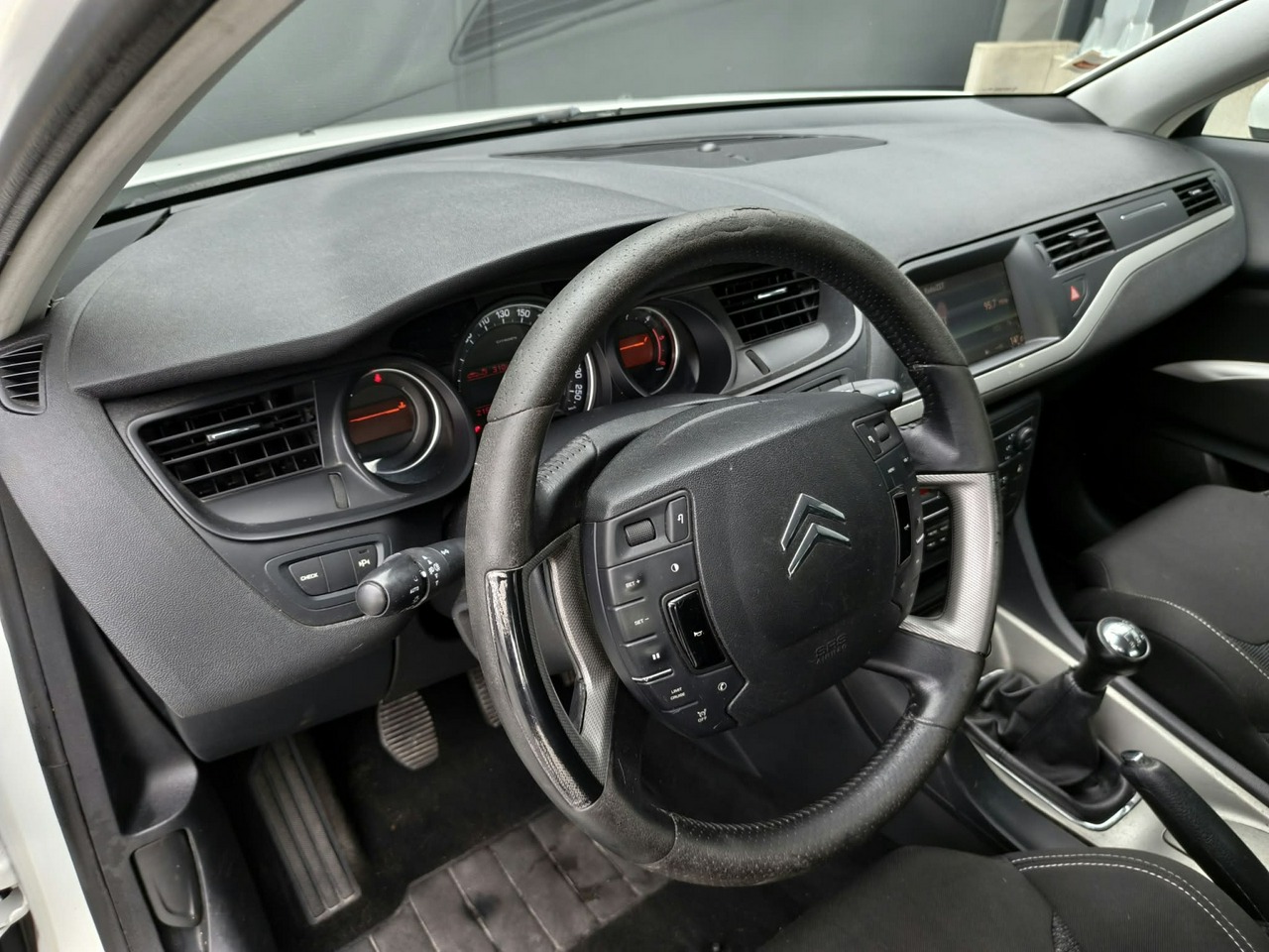 Citroen C5 - obrazek 11