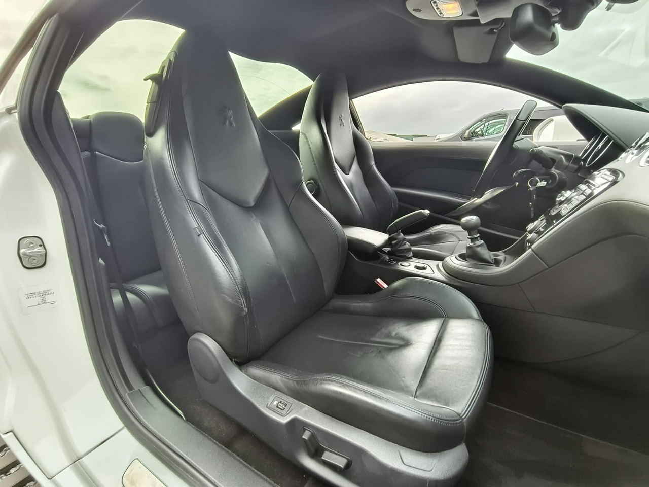Peugeot RCZ - obrazek 17