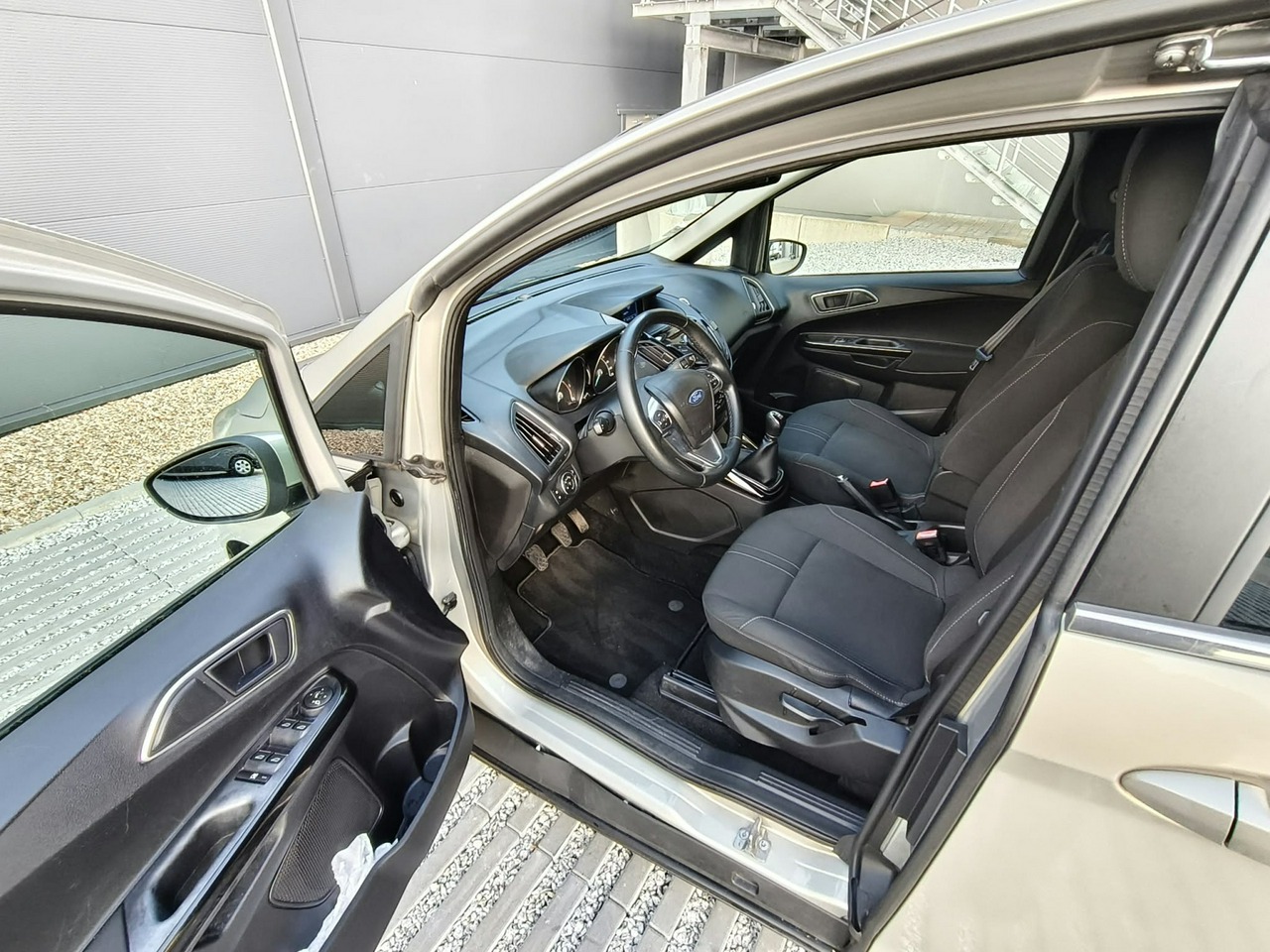 Ford B-Max - obrazek 10