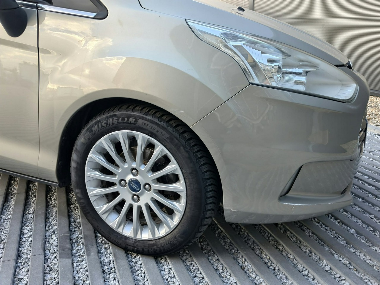 Ford B-Max - obrazek 22