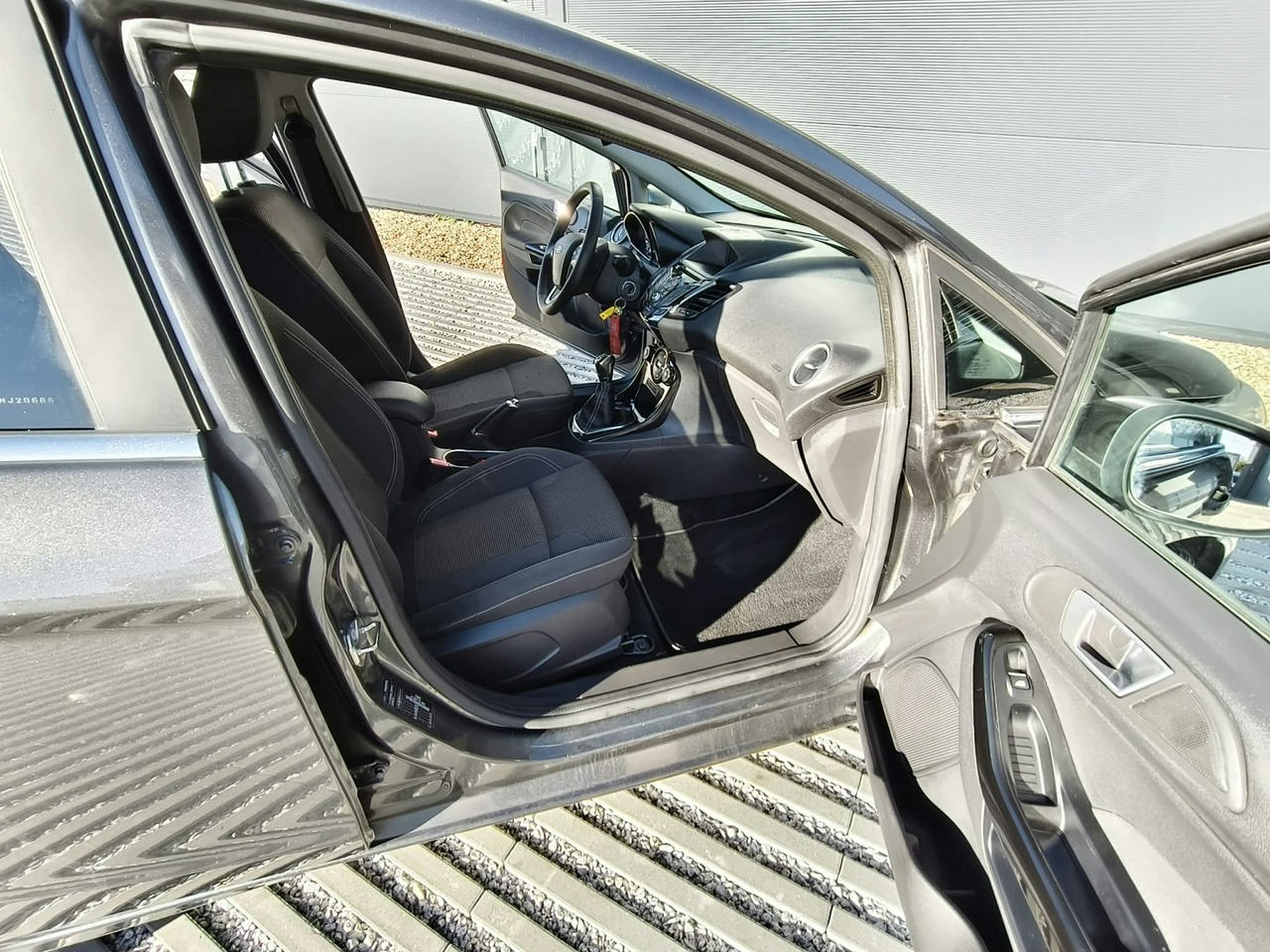 Ford Fiesta - obrazek 15