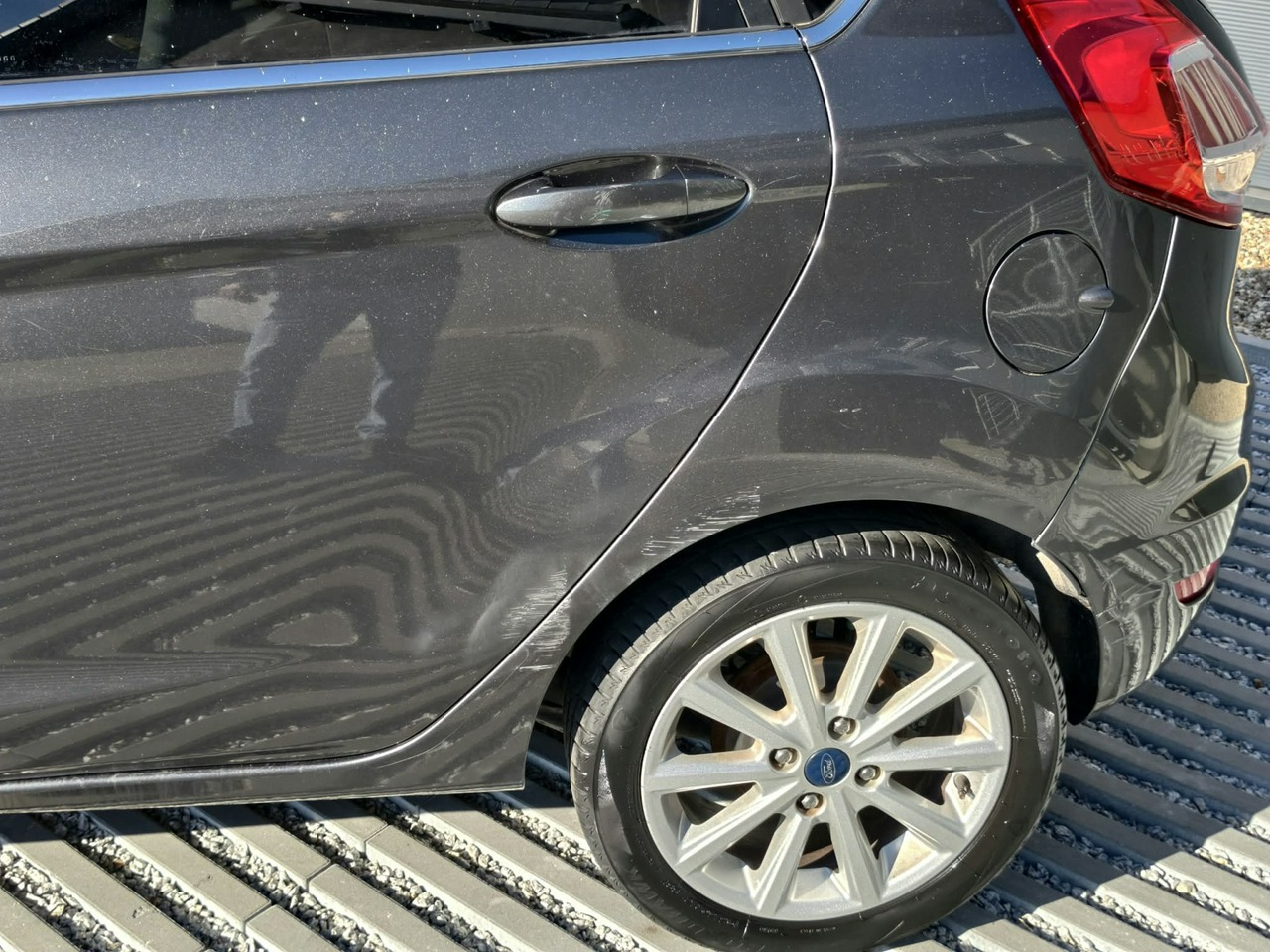 Ford Fiesta - obrazek 21